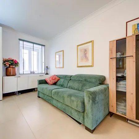 Daire Elegant 3-bedroom In Historic Centre By Malta Weekend