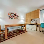 Elegant 3-bedroom In Historic Centre By Malta Weekend Valeta
