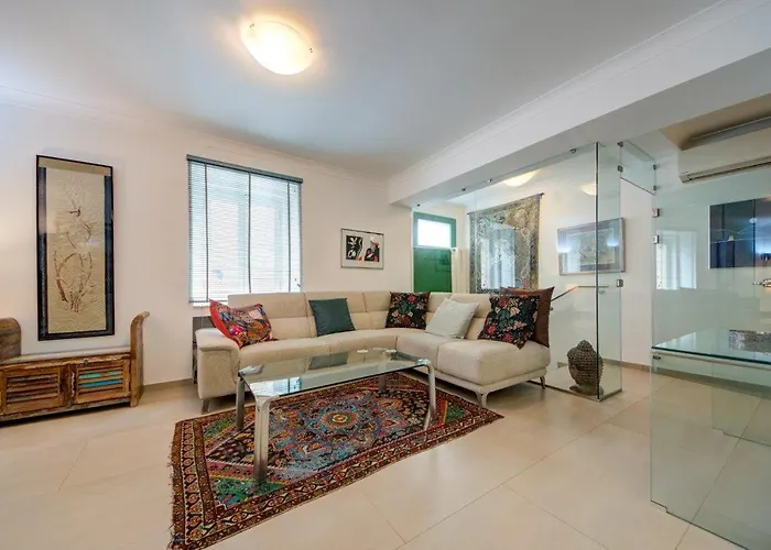 Elegant 3-bedroom In Historic Centre By Malta Weekend Apartamento La Valeta